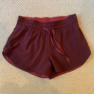 Lululemon Choose a Side 3" Shorts Chianti/Cassis